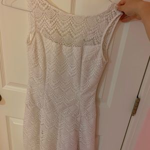 Gorgeous lace White House black market dress